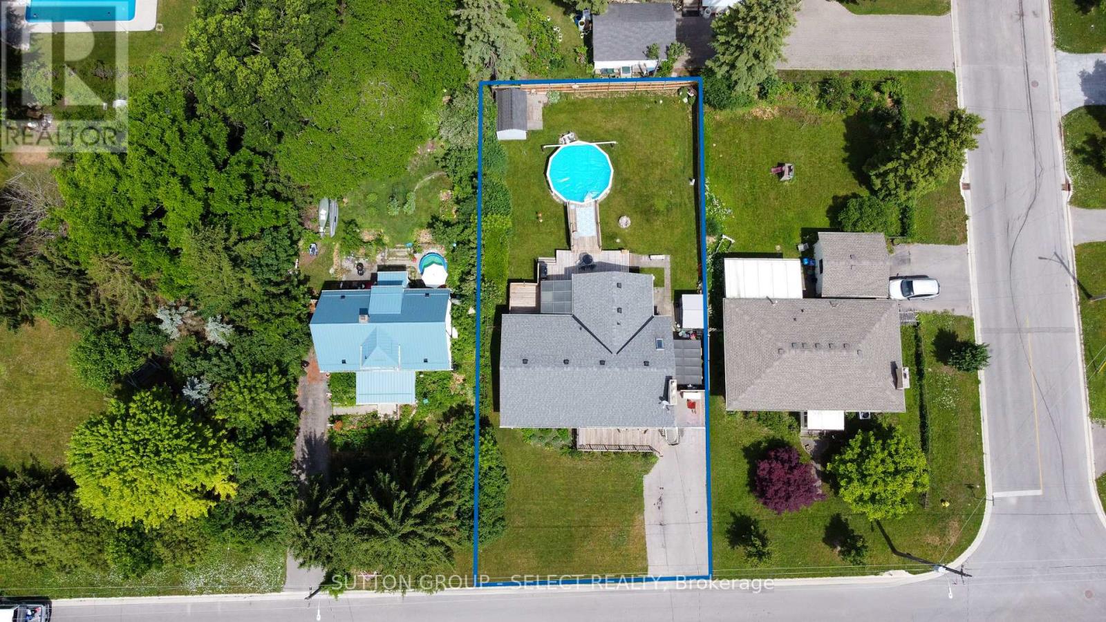 716 MONSARRAT AVENUE - 3