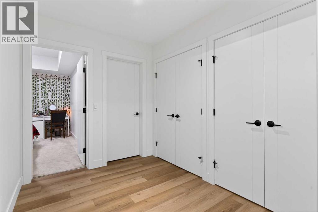 1135A Regent Crescent NE — photo 40