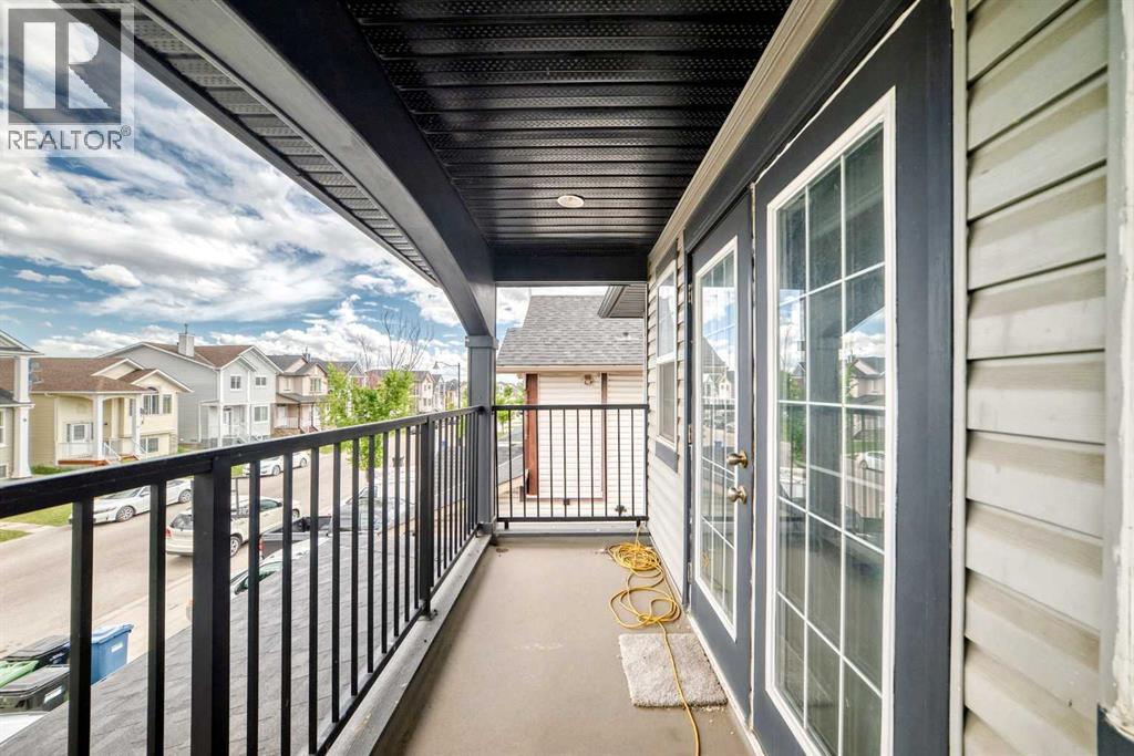 11 Taralake Way NE - 14