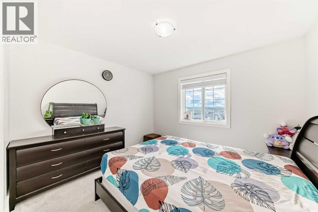11 Taralake Way NE - 29