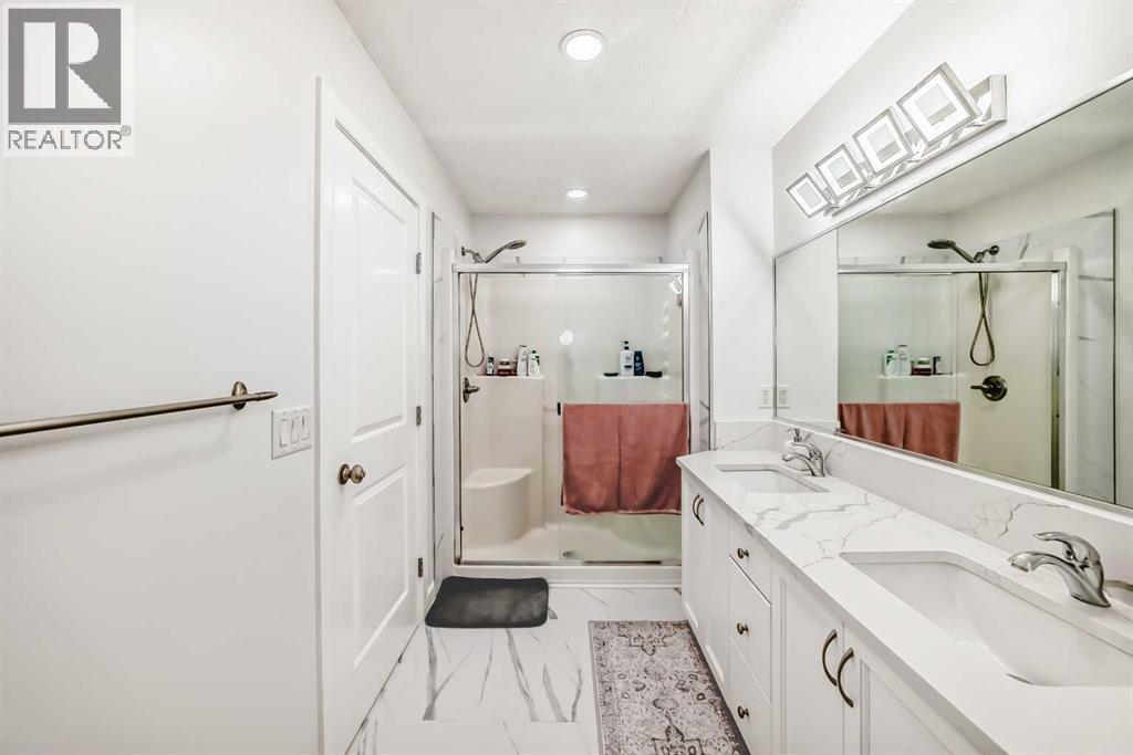 11 Taralake Way NE - 26