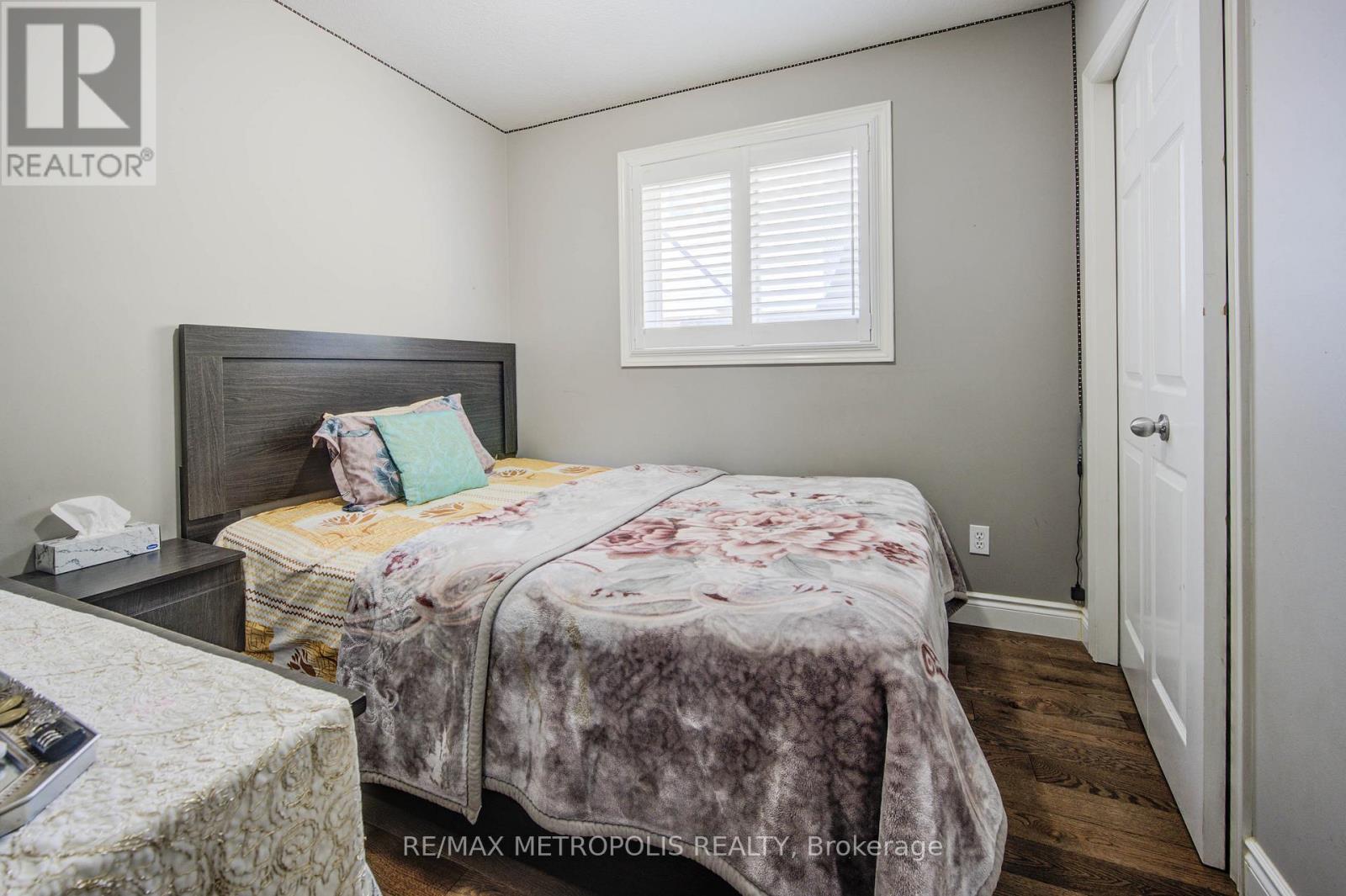 258 SAGINAW PARKWAY - 17