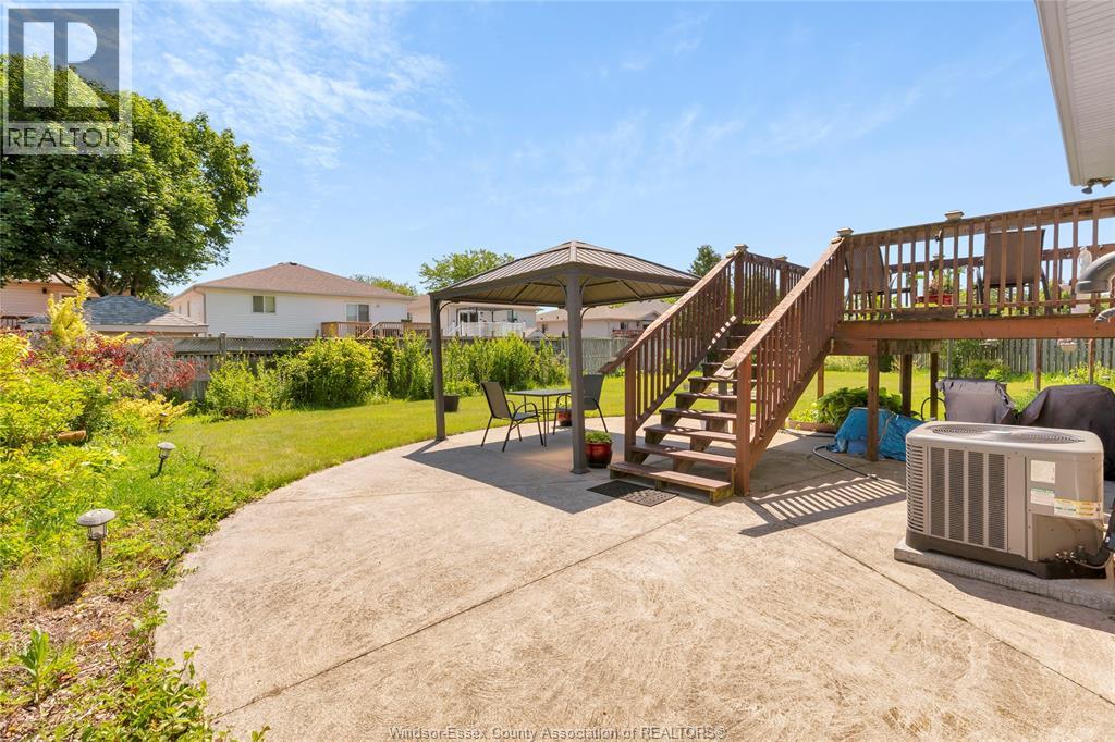 1078 TREVERTON - 29