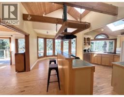 165 Ontario Place, Salt Spring Island, BC V8K2L5 Photo 9
