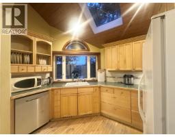 165 Ontario Place, Salt Spring Island, BC V8K2L5 Photo 36
