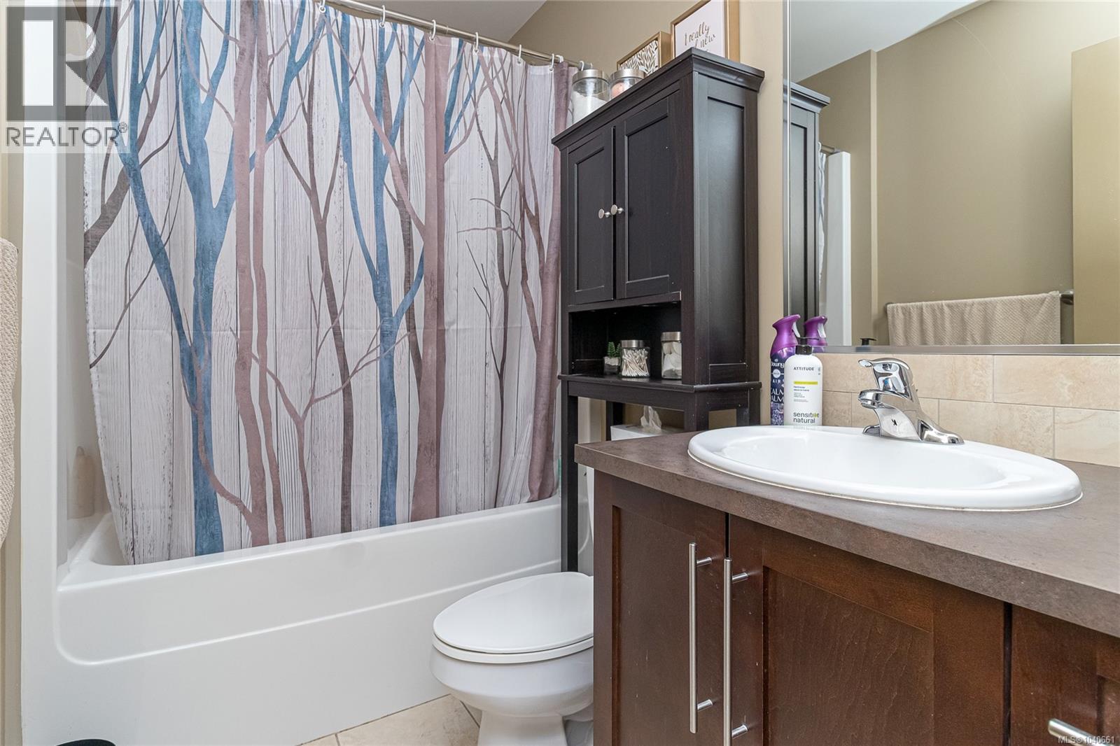 #303 2881 Peatt Rd - 21