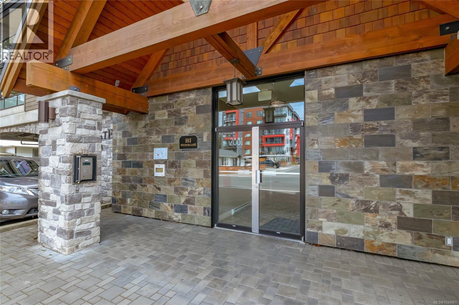 #303 2881 Peatt Rd - 6