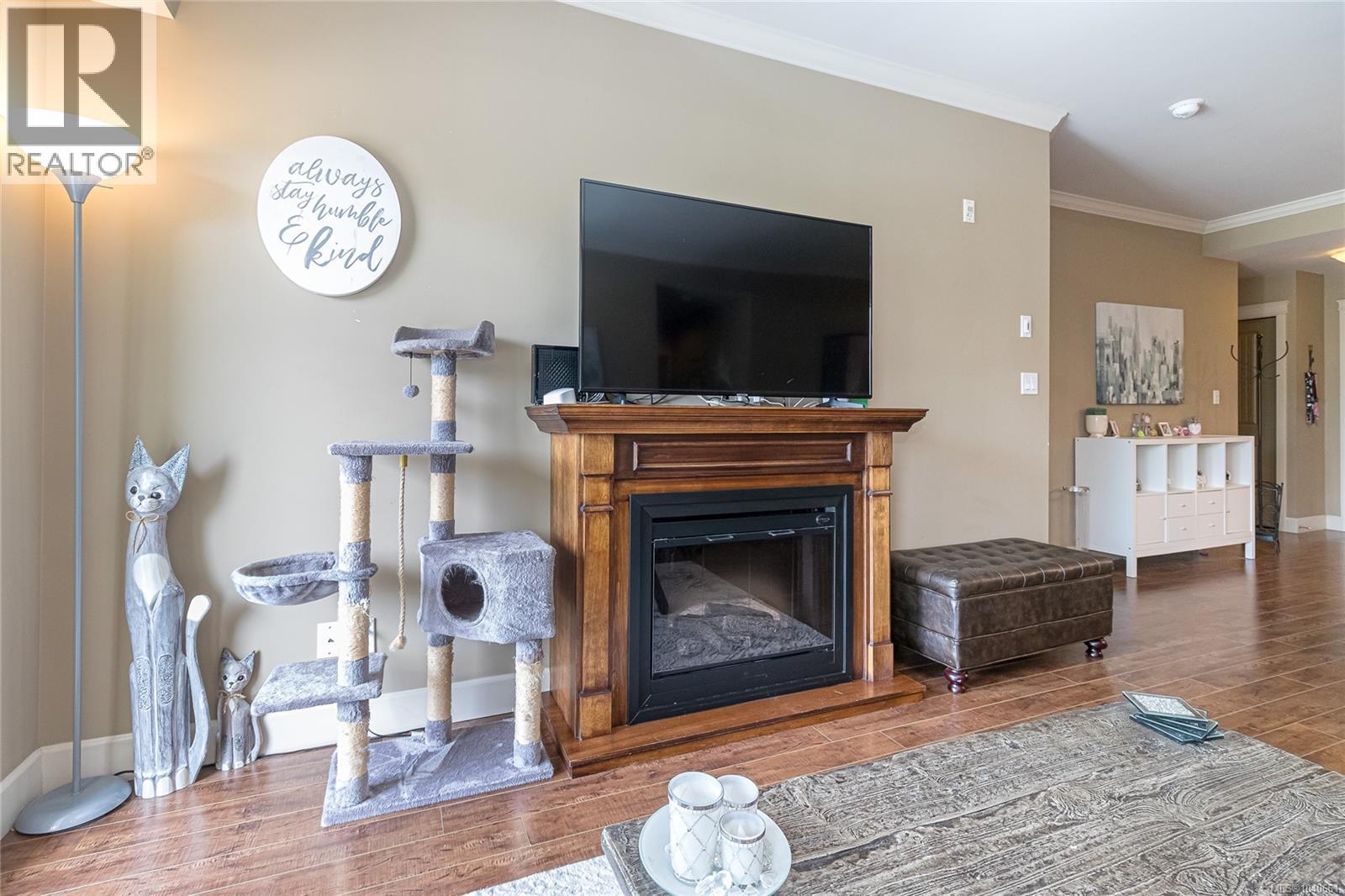 #303 2881 Peatt Rd - 9