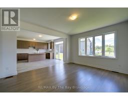 1 Amber Drive, Wasaga Beach, ON L9Z0R9 Photo 10