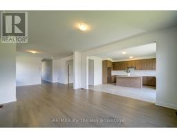 1 Amber Drive, Wasaga Beach, ON L9Z0R9 Photo 9