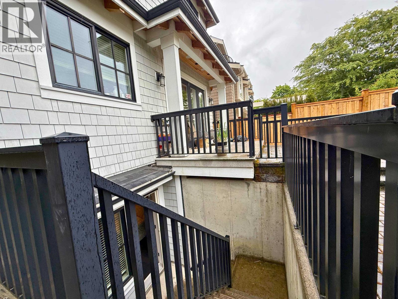 1 Bed, 1 Bath House for Rent in Vancouver – Basement 3558 W 11TH AVENUE, Vancouver – MLS# R3137111 - Image 2