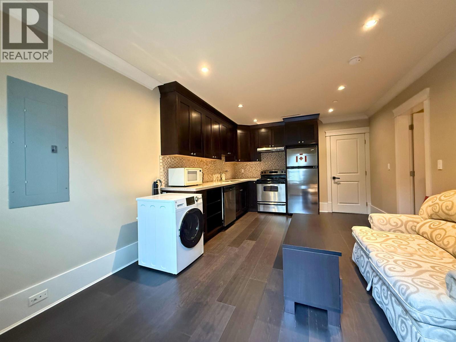 1 Bed, 1 Bath House for Rent in Vancouver – Basement 3558 W 11TH AVENUE, Vancouver – MLS# R3137111 - Image 3