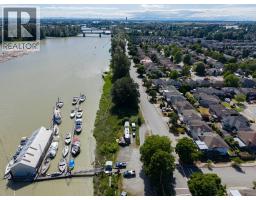 1220 South Dyke Road, New Westminster, BC V3M6T3 Photo 12