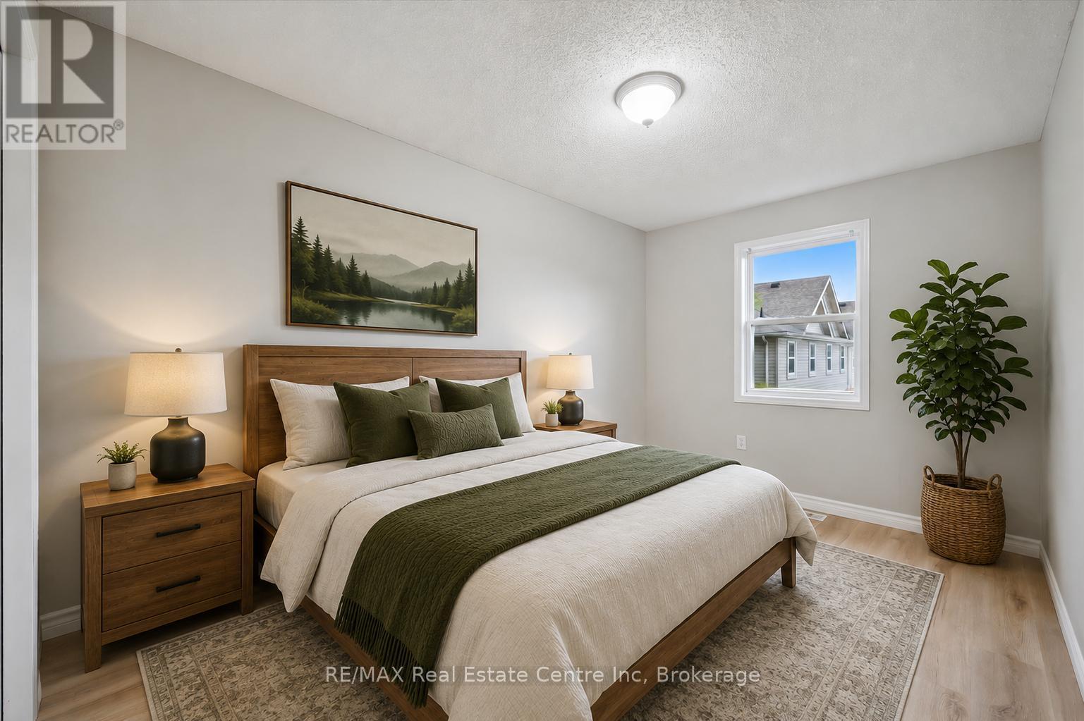 #44 124 GOSLING GARDENS - 12