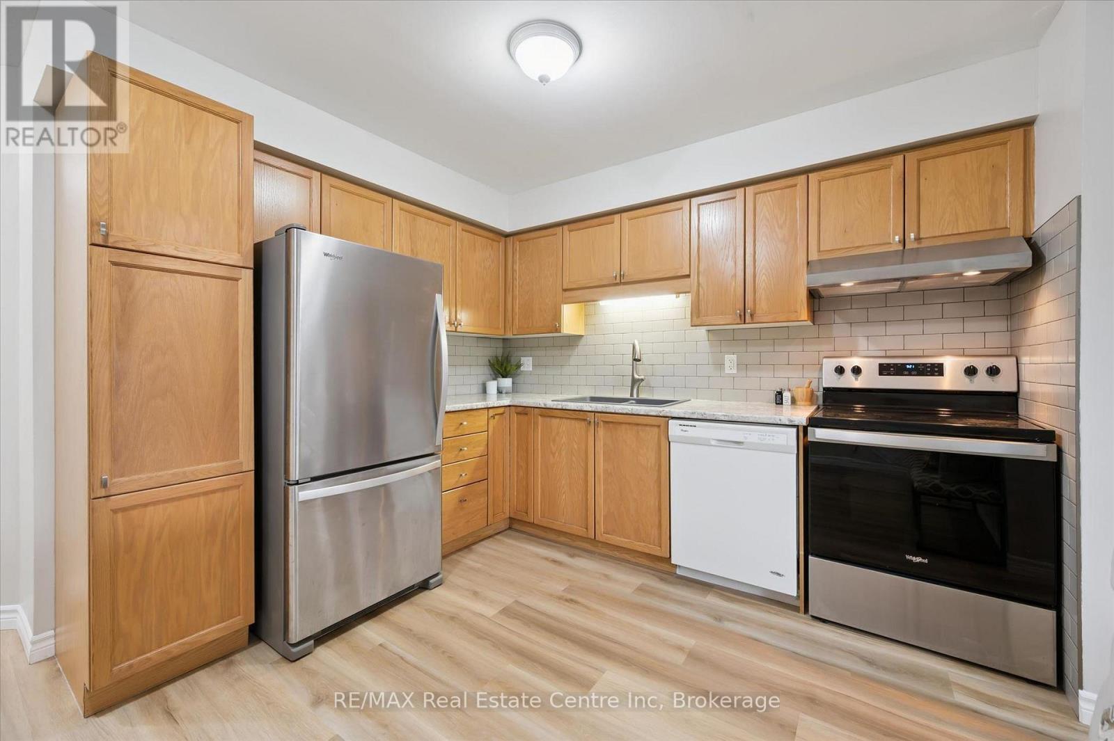 #44 124 GOSLING GARDENS - 5