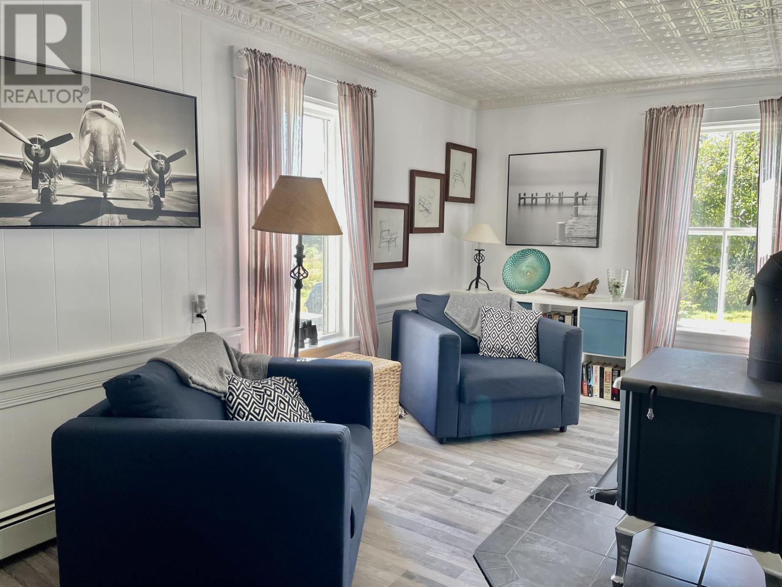 4847 Shore Road - 12