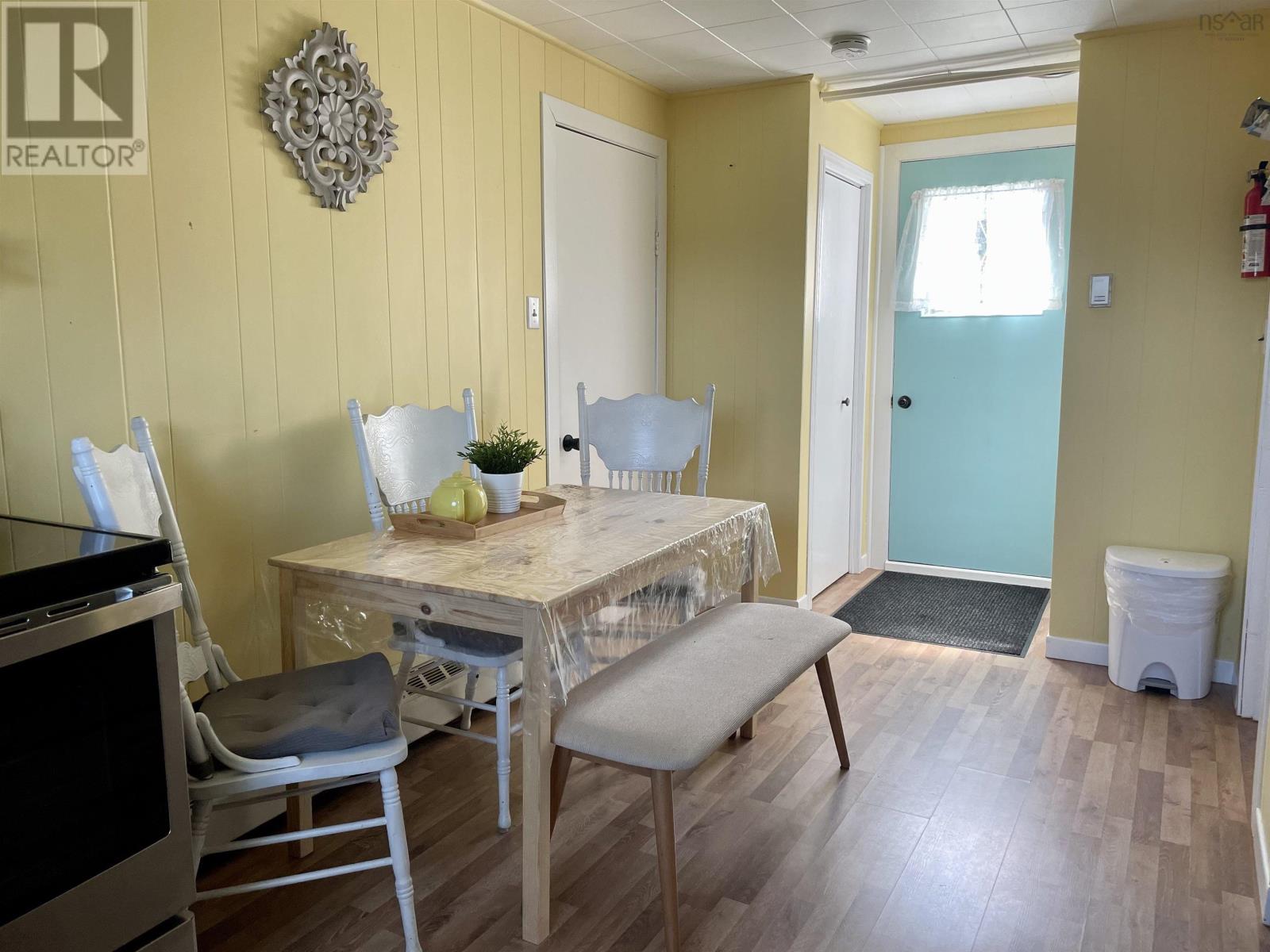 4847 Shore Road - 19