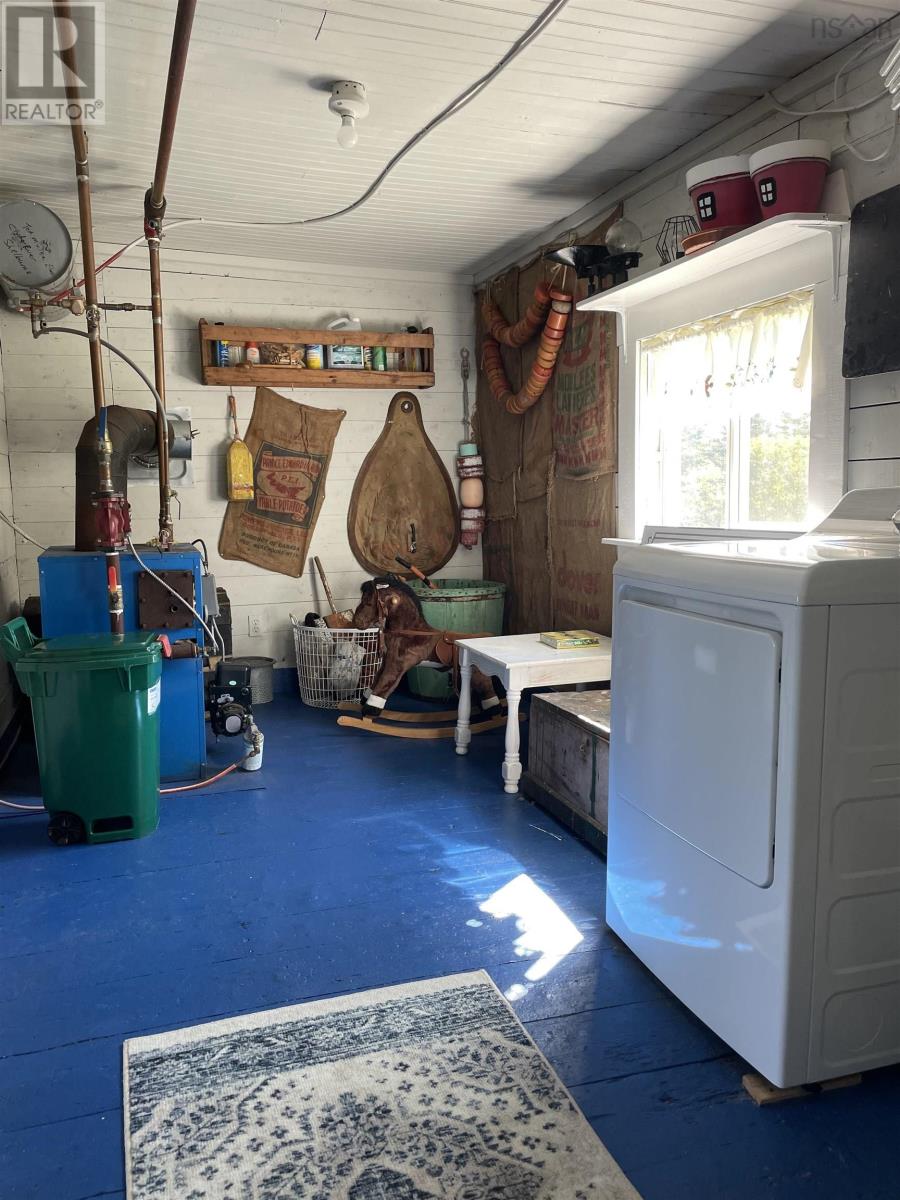 4847 Shore Road - 23