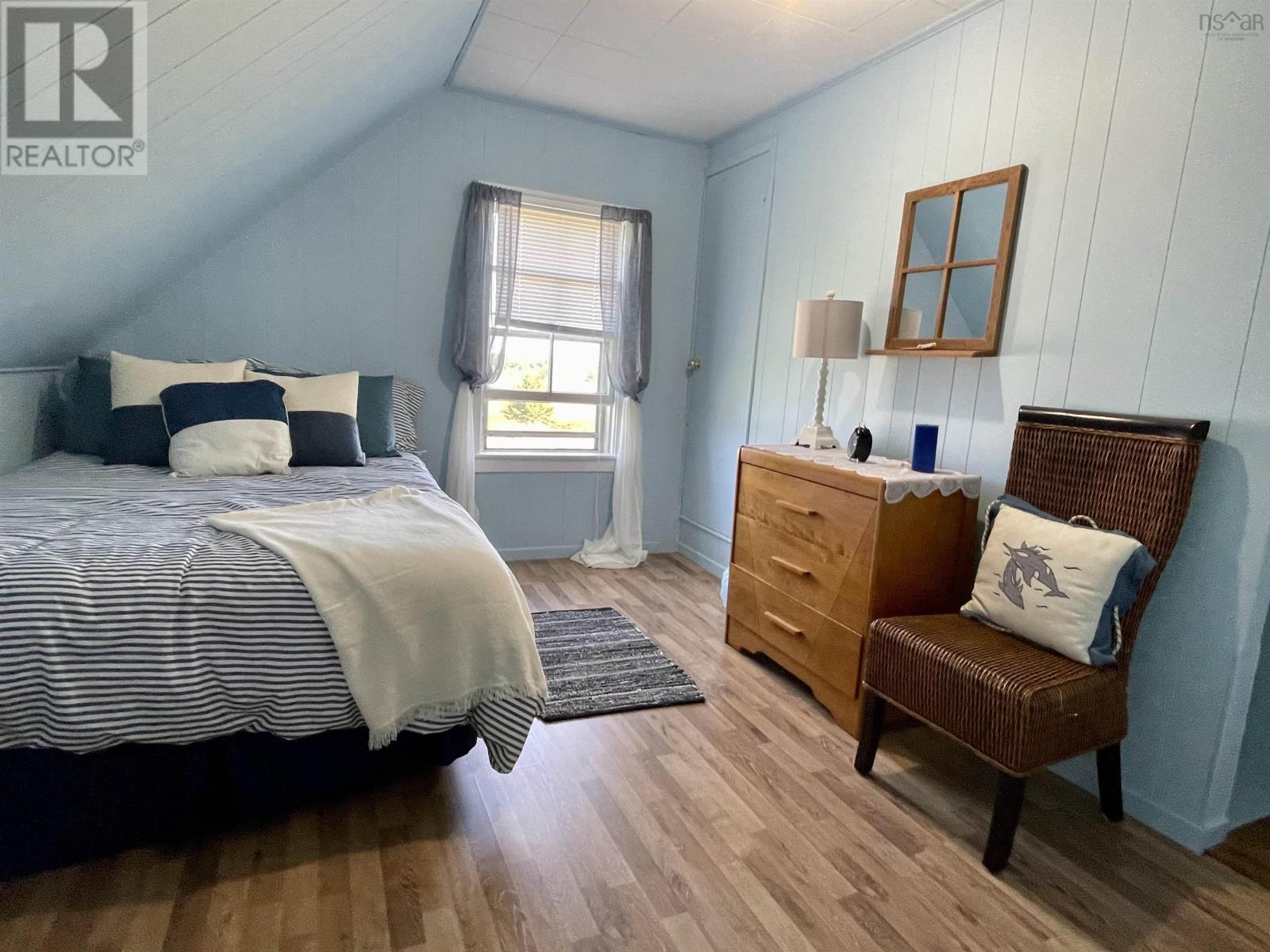 4847 Shore Road - 28
