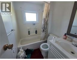 325 Church Street, Bathurst, NB E2A1J8 Photo 14