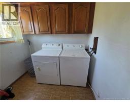 325 Church Street, Bathurst, NB E2A1J8 Photo 8