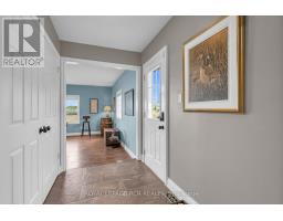 Bedroom 2 - 3463 Line 12, Bradford West Gwillimbury, ON L3Z2A5 Photo 9