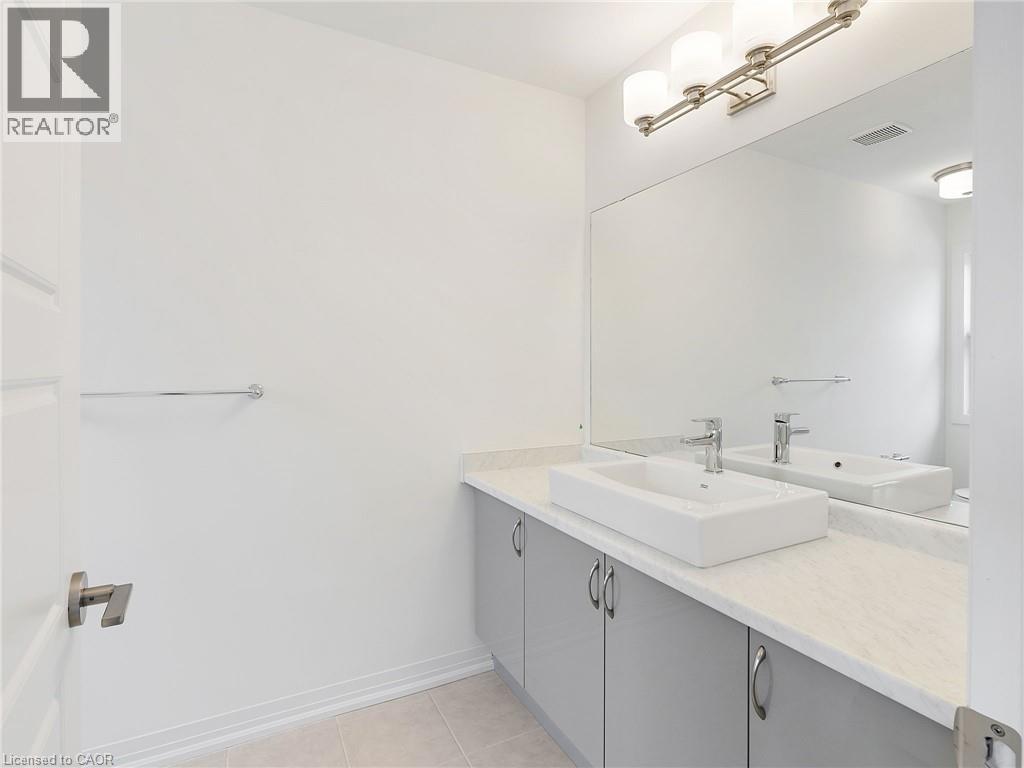 61 GEORGE BRIER Drive E - Image 37