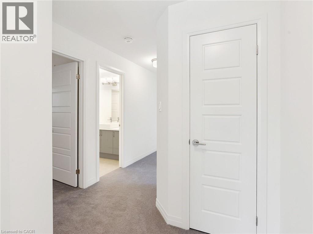 61 GEORGE BRIER Drive E - Image 34