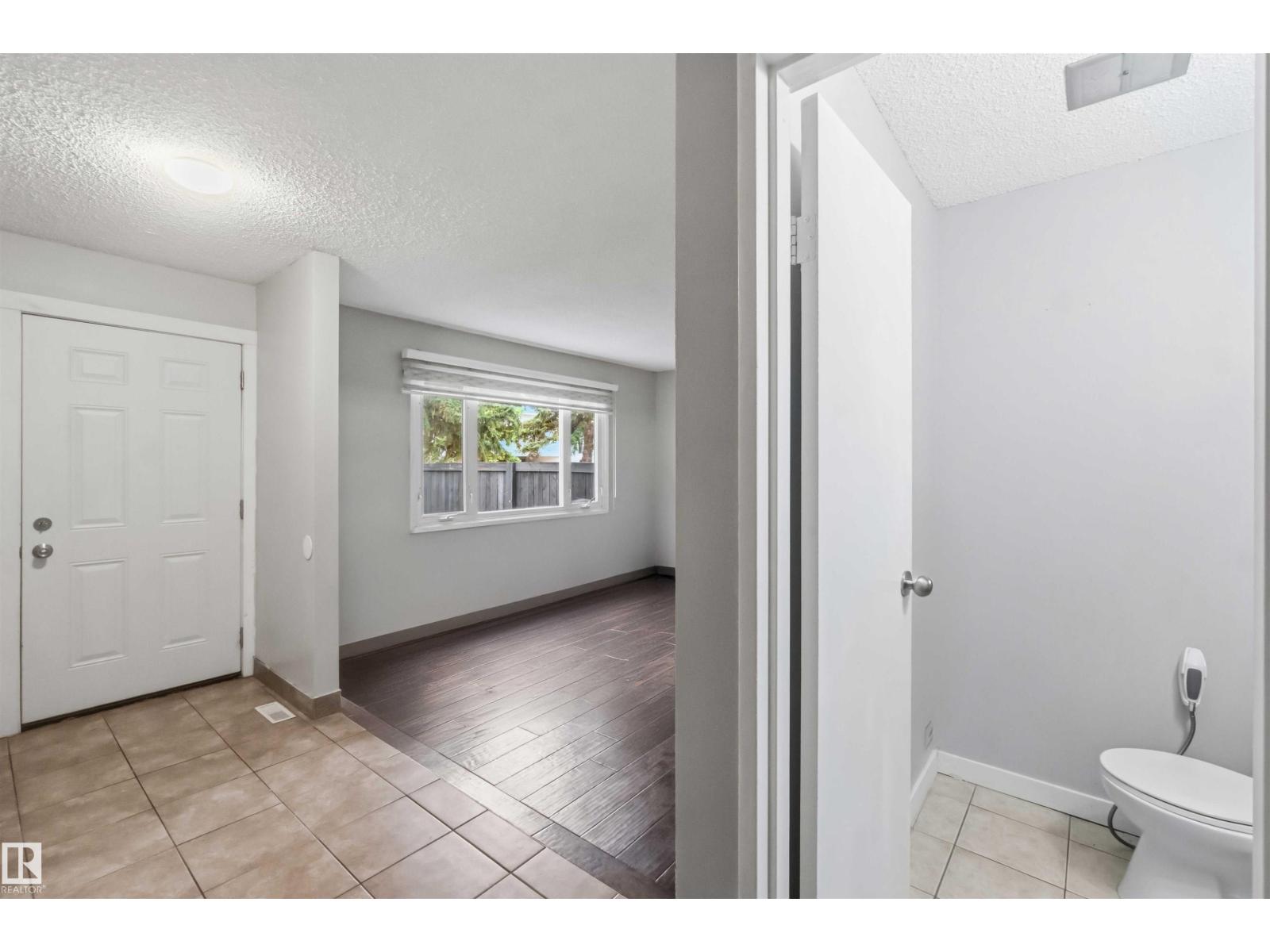 219 Callingwood Tw NW NW - 57