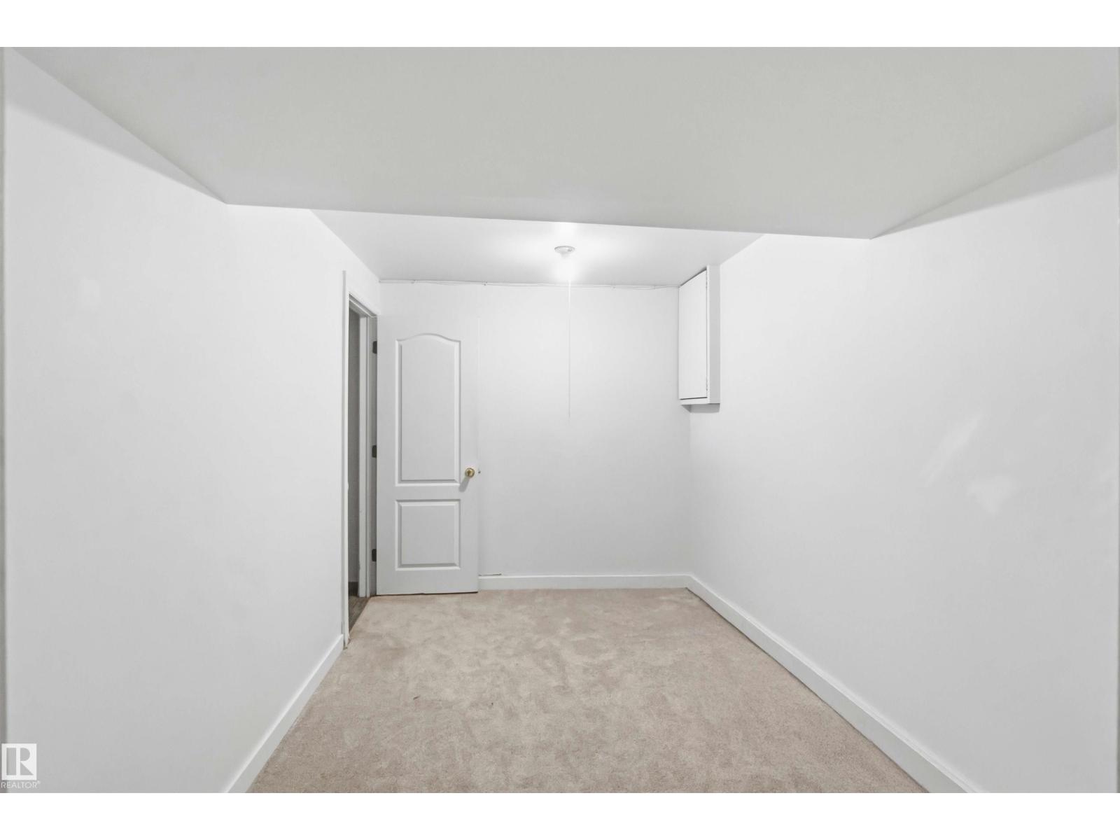 219 Callingwood Tw NW NW - 62