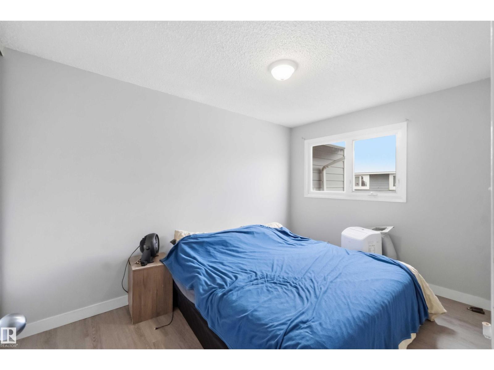 219 Callingwood Tw NW NW - 29