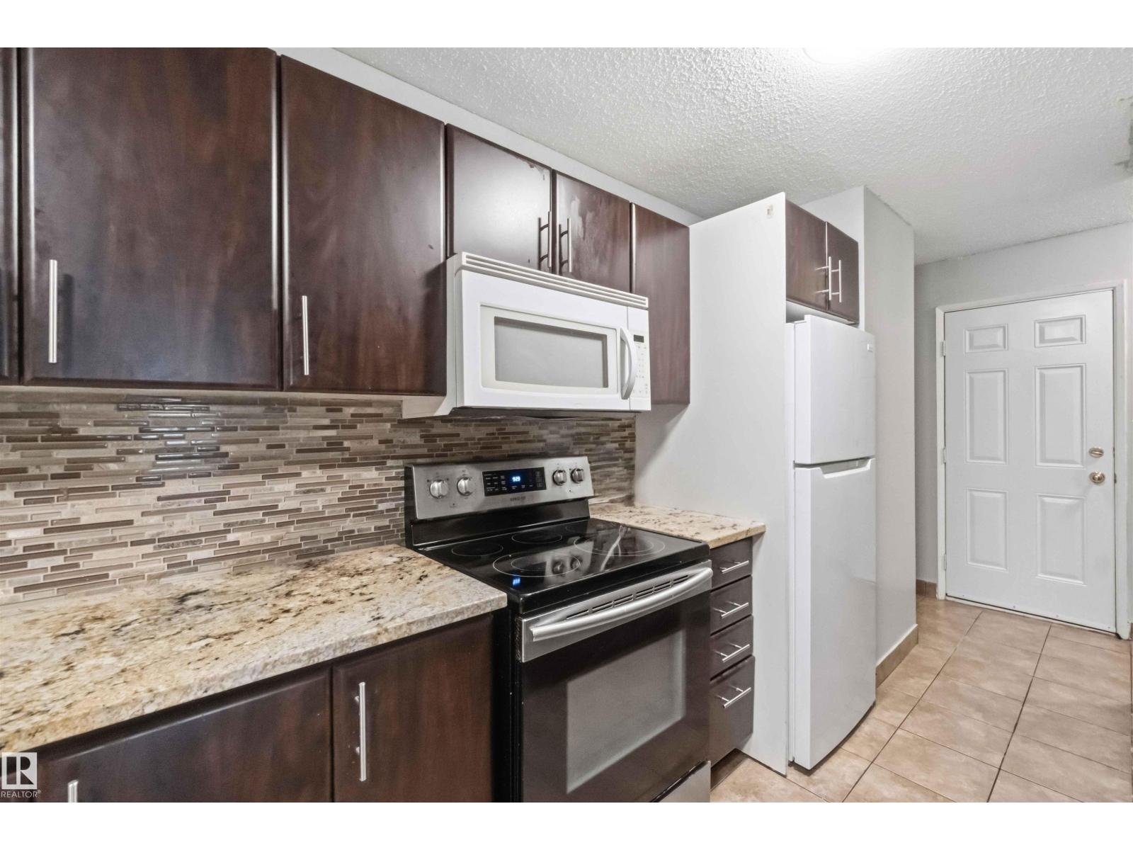 219 Callingwood Tw NW NW - 53
