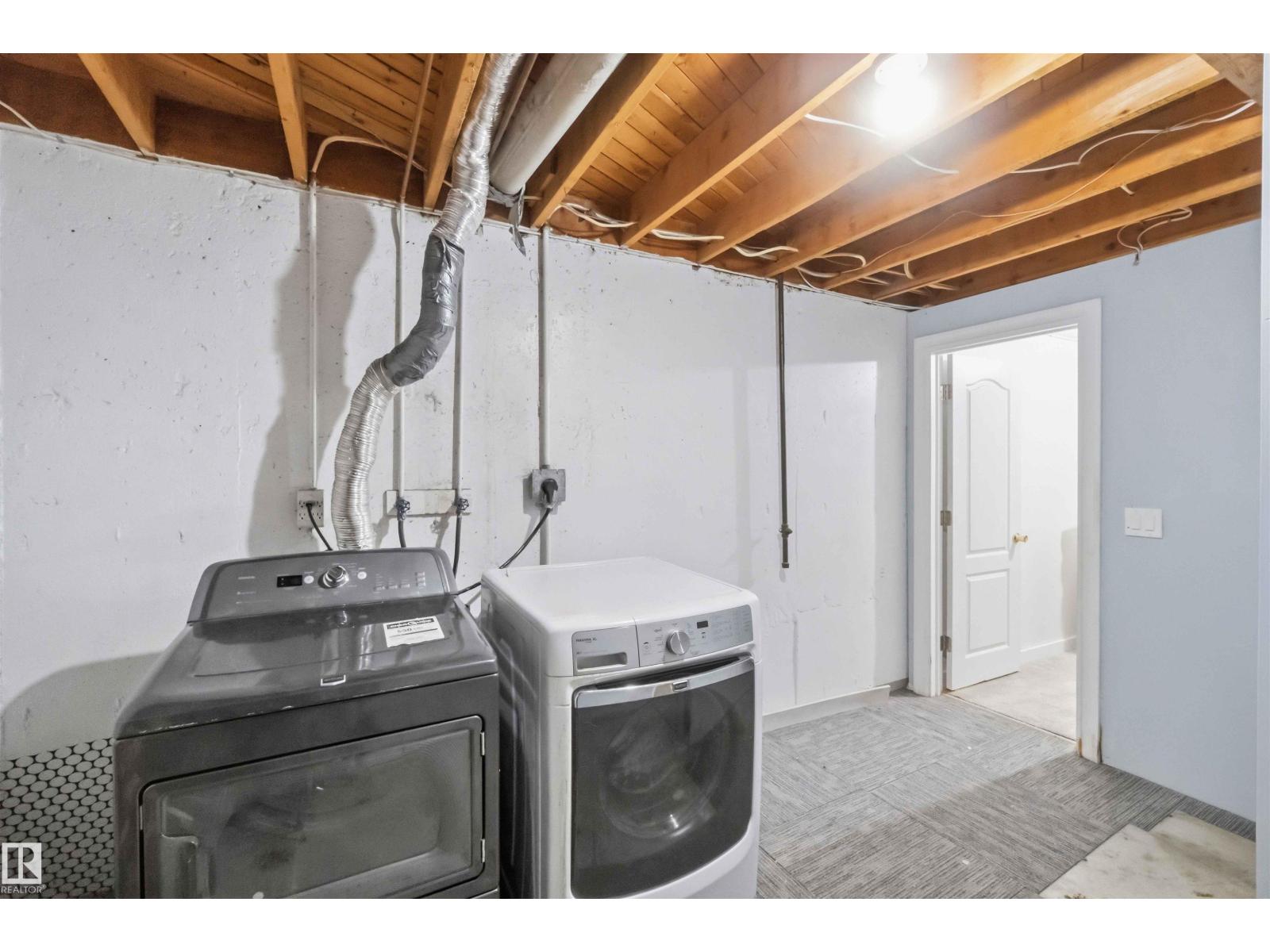219 Callingwood Tw NW NW - 66