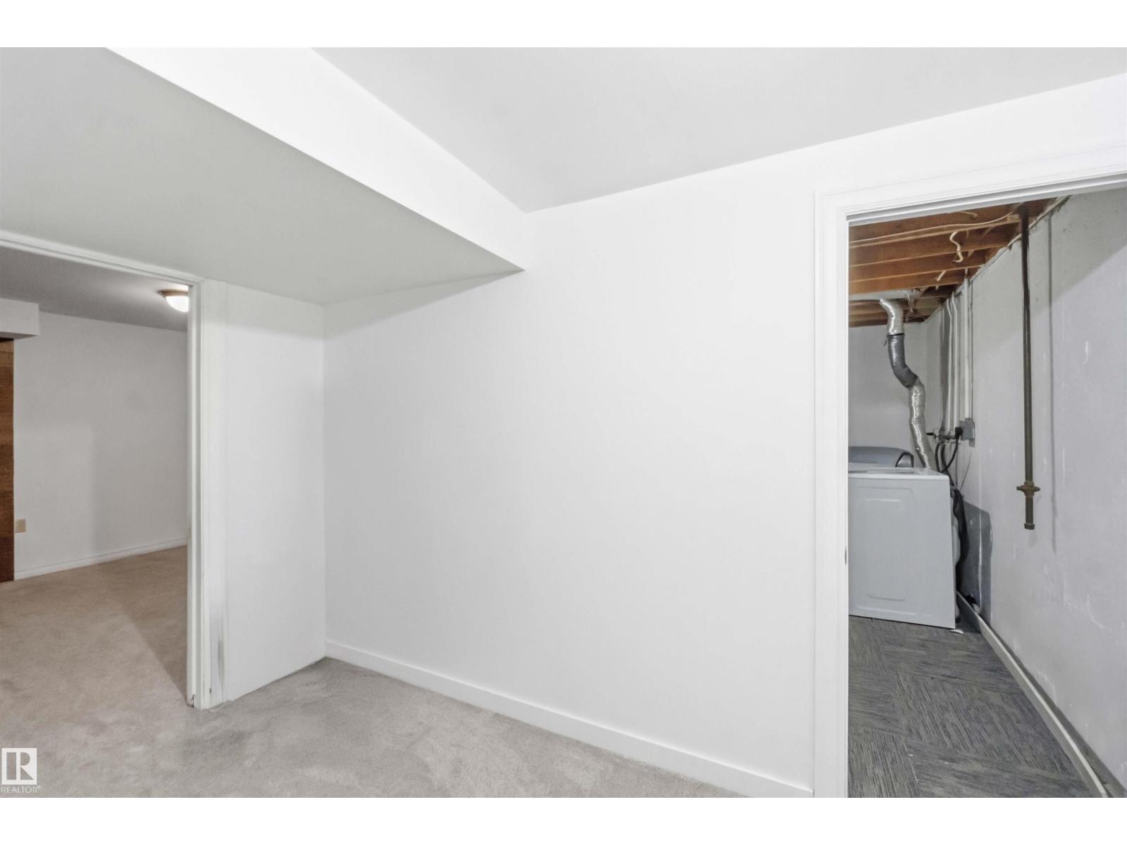 219 Callingwood Tw NW NW - 63