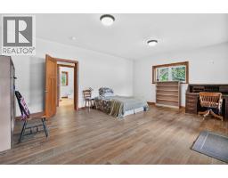1851 Johnsons Landing Road, Johnsons Landing, BC V0G1B0 Photo 25
