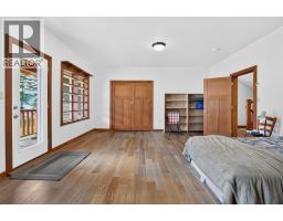 1851 Johnsons Landing Road, Johnsons Landing, BC V0G1B0 Photo 26
