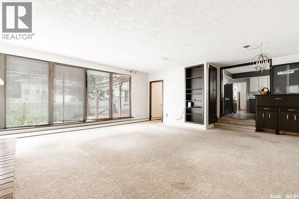 1004 University DRIVE - 17