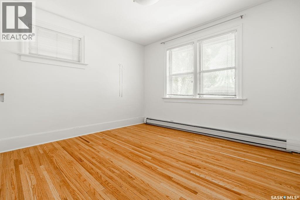 1004 University DRIVE - 26