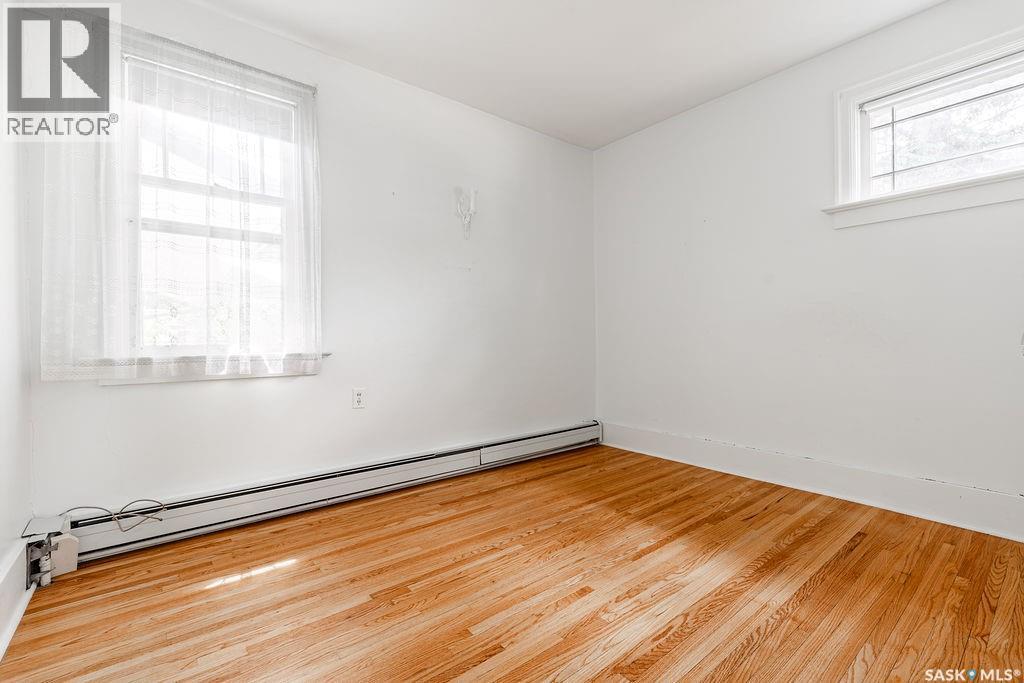 1004 University DRIVE - 28