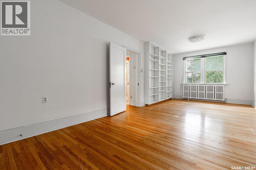 1004 University DRIVE - 30