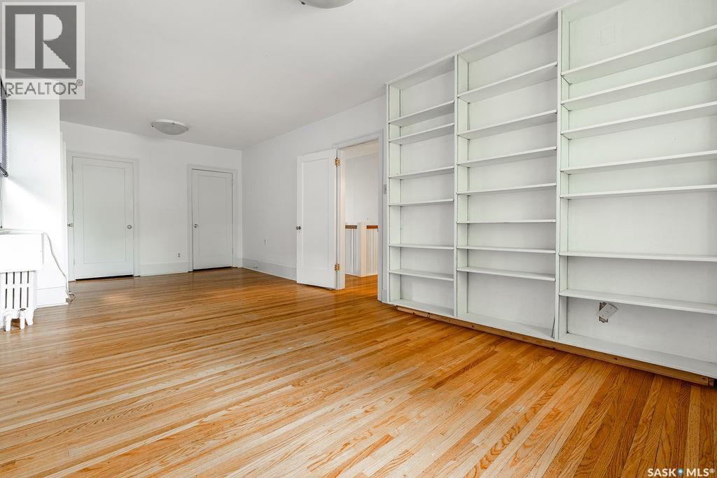 1004 University DRIVE - 31