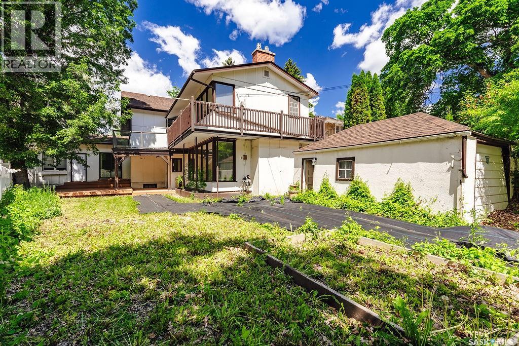 1004 University DRIVE - 40