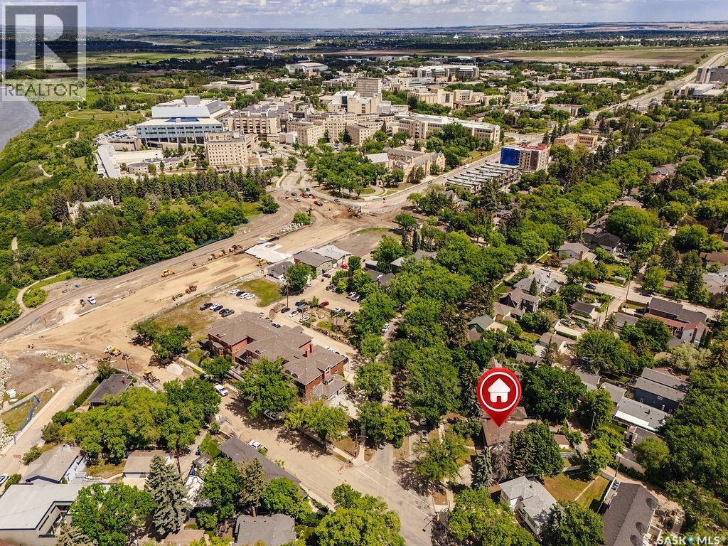 1004 University DRIVE - 42