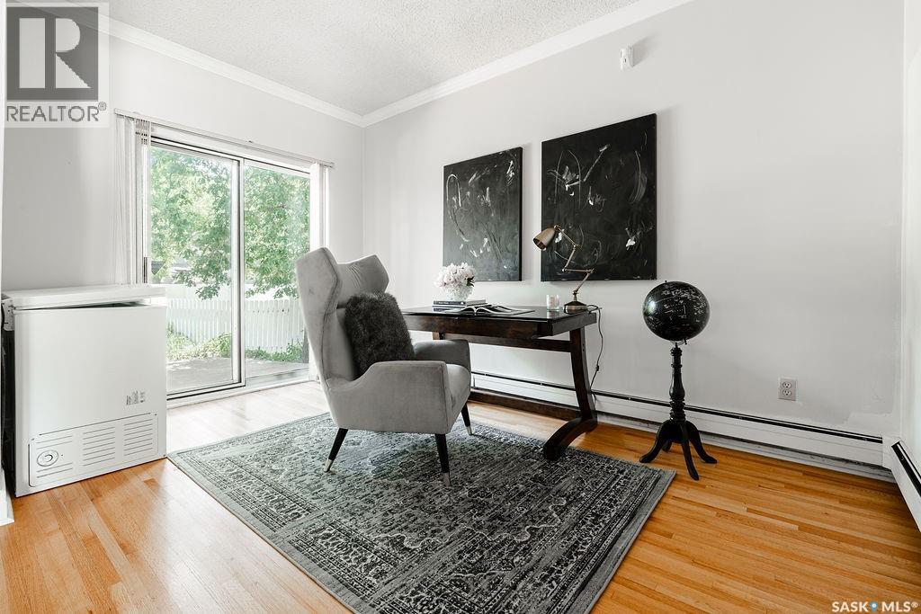 1004 University DRIVE - 7