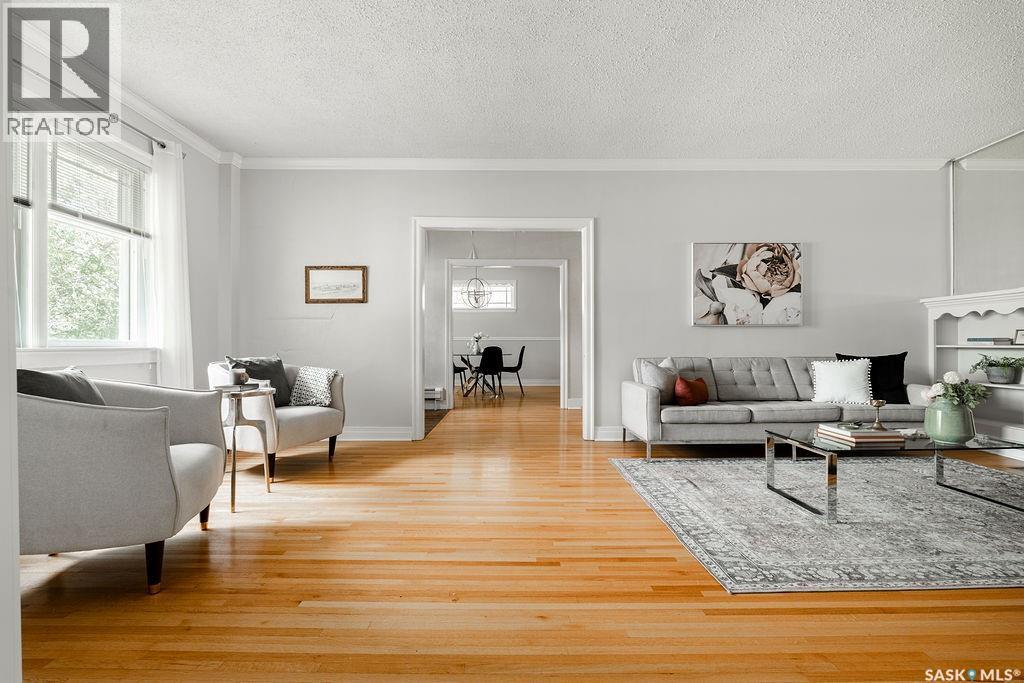 1004 University DRIVE - 9