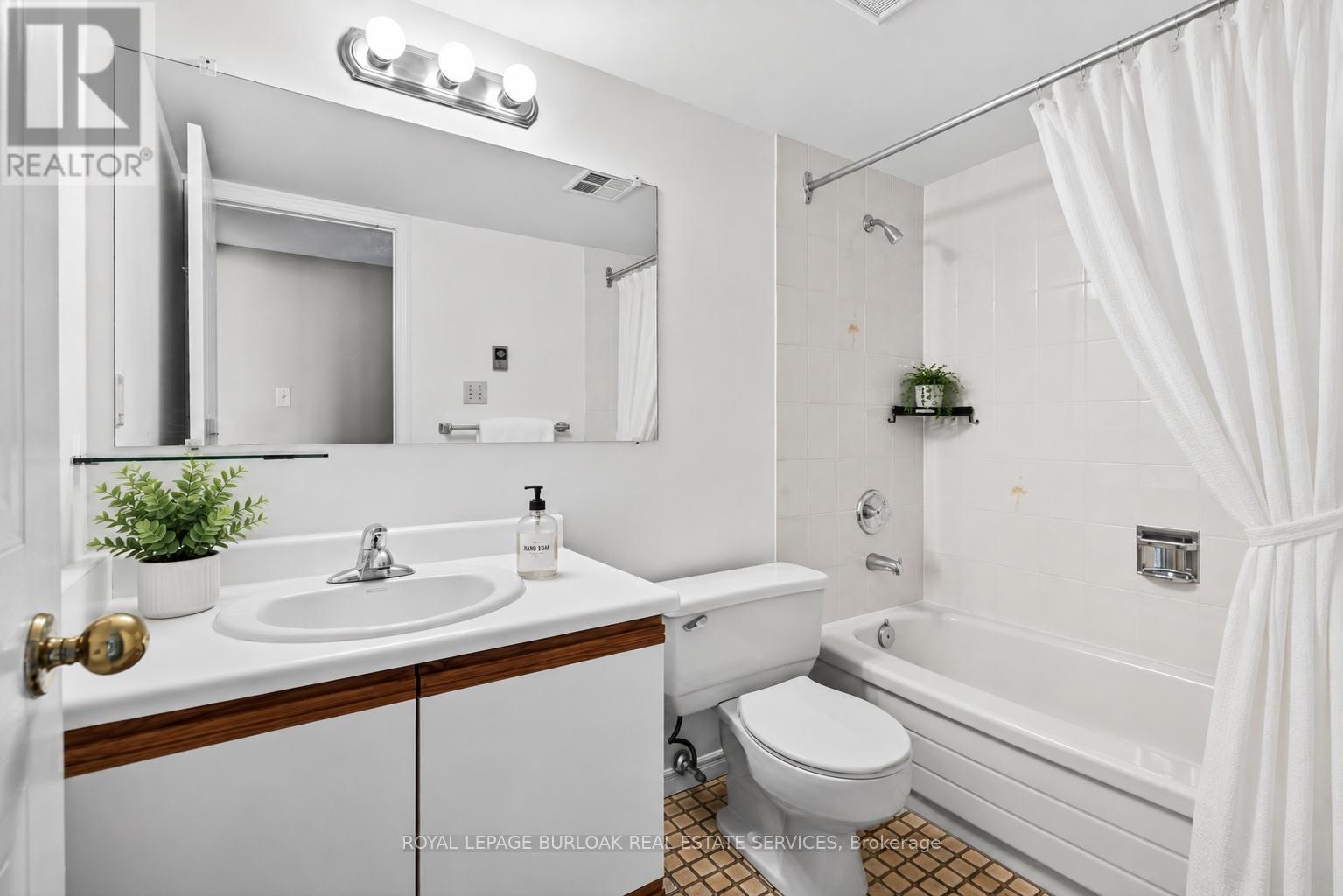 #710 1225 NORTH SHORE BOULEVARD E - 22