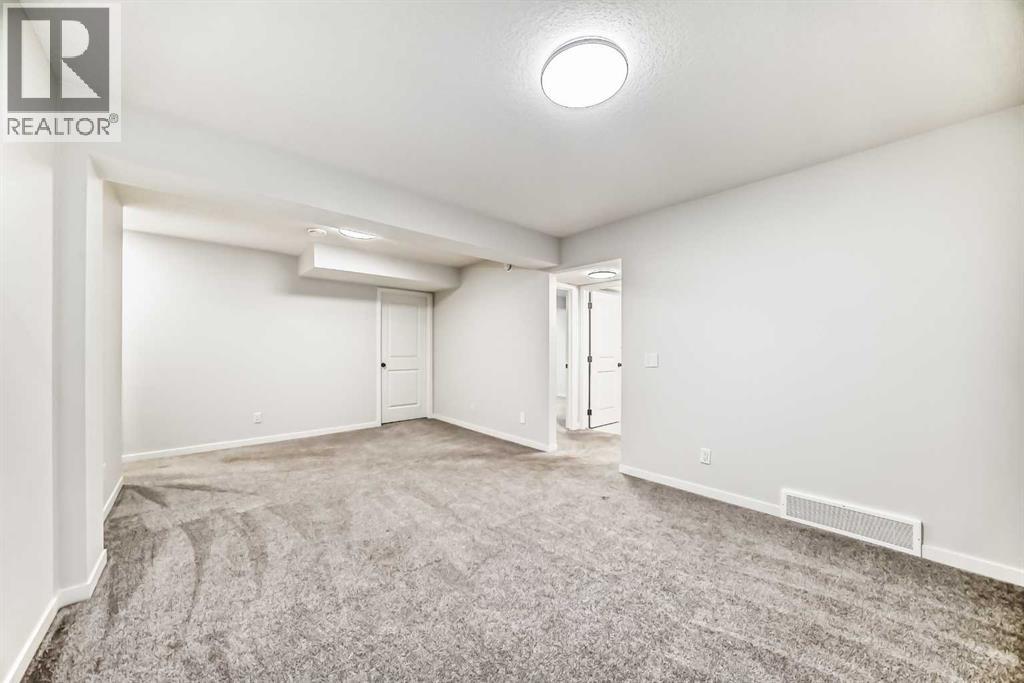 212 Lucas Place NW - 35