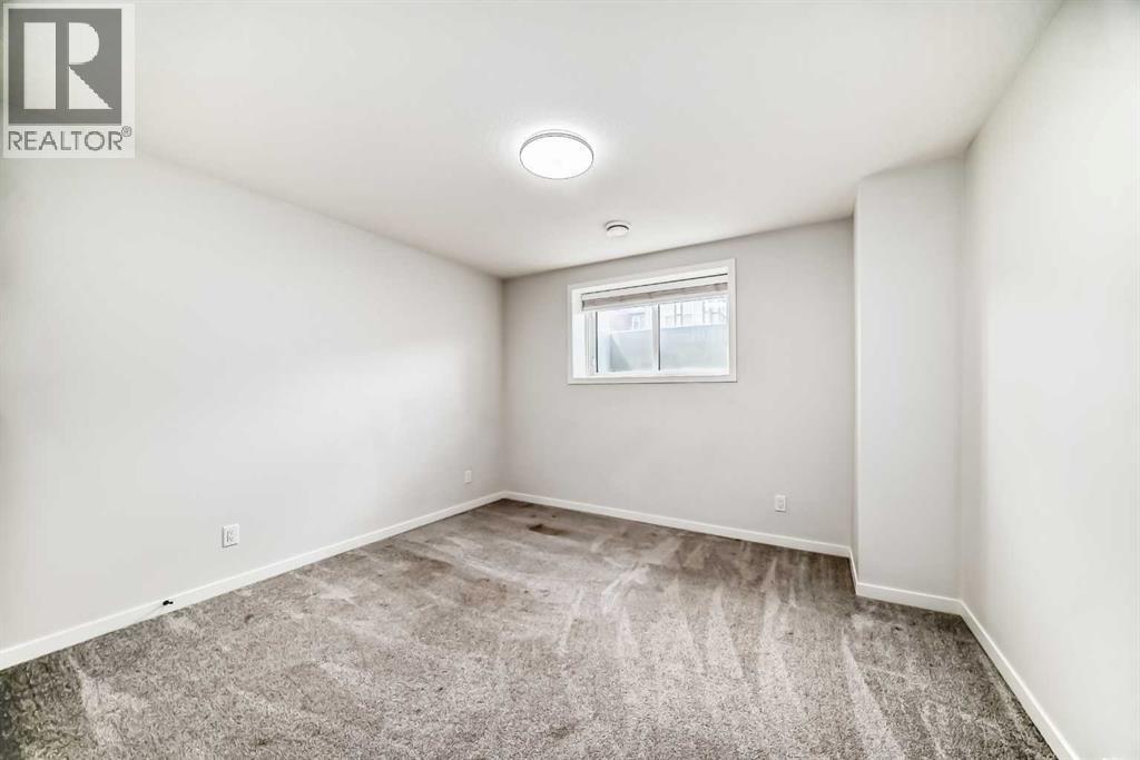 212 Lucas Place NW - 36