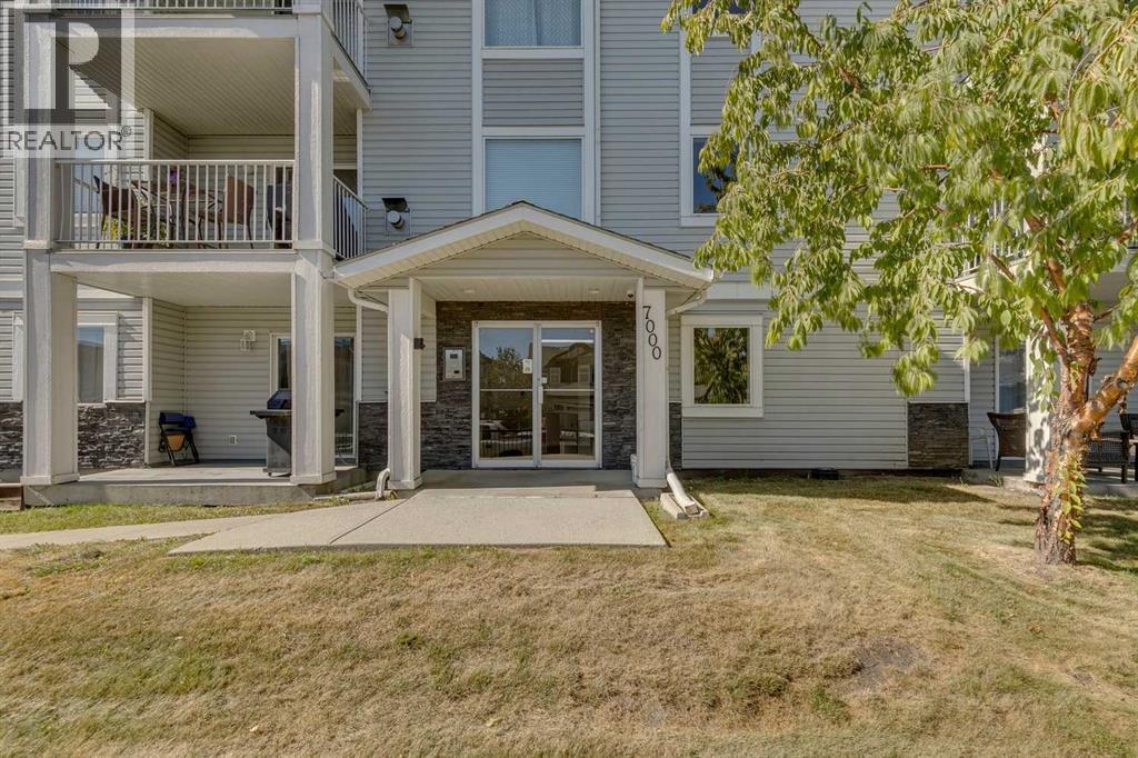 #301 7301 Valleyview Park SE - 1