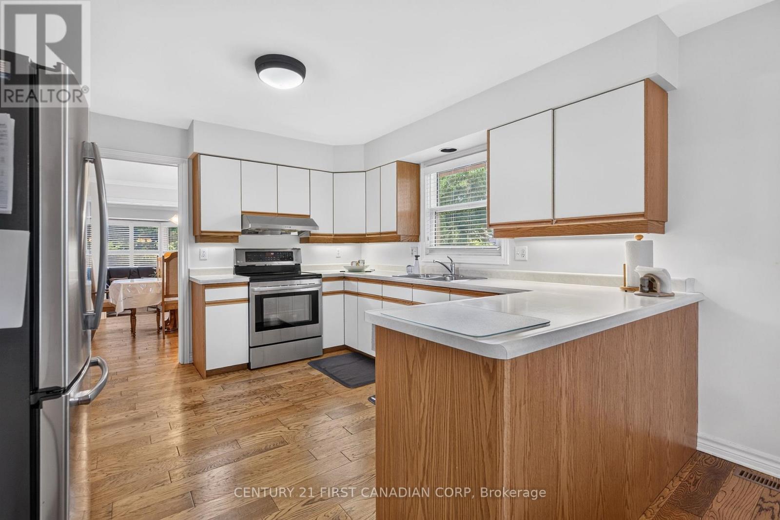 1 SPORTS FIELD CRESCENT - 11